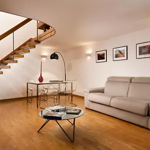 Navona 80 Loft , Roma Italia
